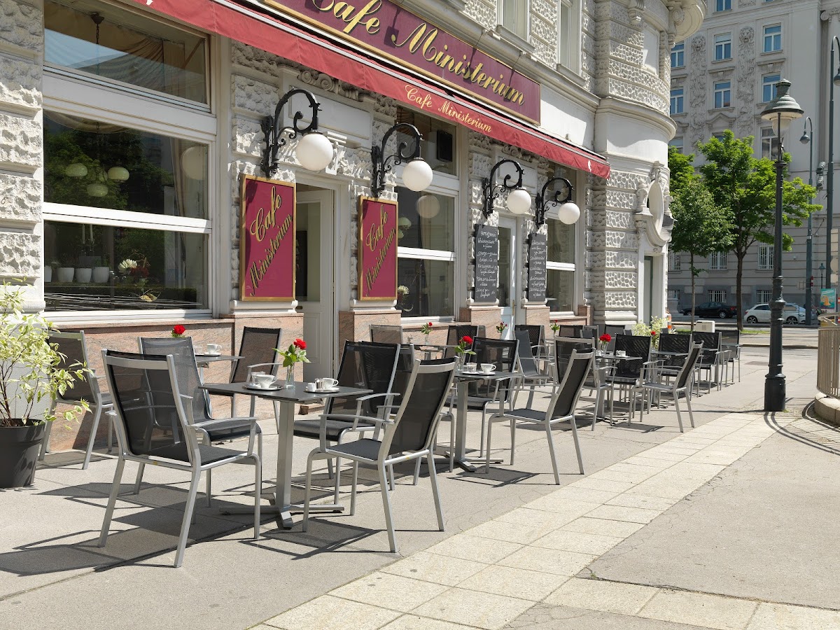 Café Ministerium